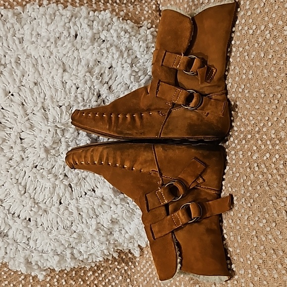 Steve Madden Boots - Picture 10 of 16